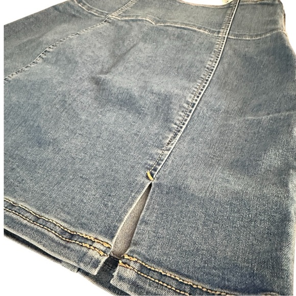 NWT Free People Holding Onto a Dream Denim Mini Skirt Size 4 - Picture 3 of 11
